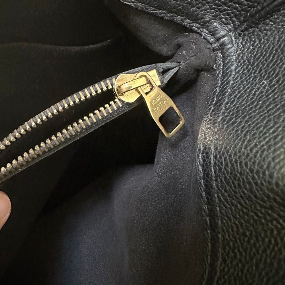 Louis Vuitton Brown and Black Shoulder Bag - Picture 16 of 16